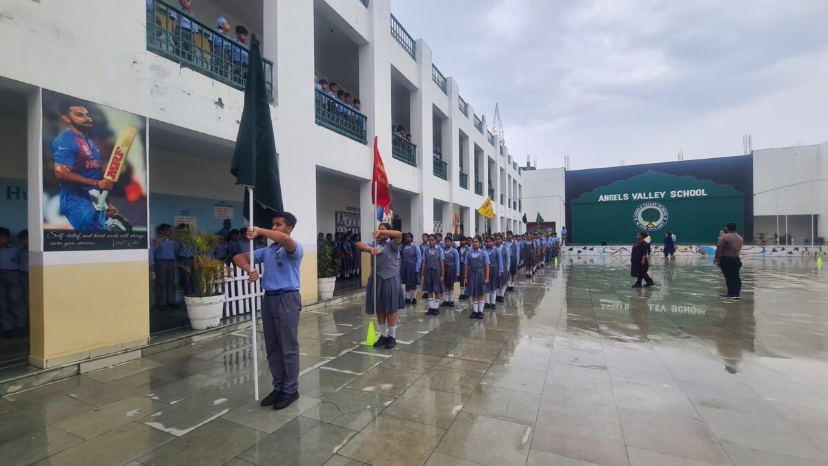 🎖️ 𝐋𝐞𝐚𝐝𝐞𝐫𝐬 𝐨𝐟 𝐓𝐨𝐦𝐨𝐫𝐫𝐨𝐰, 𝐓𝐚𝐤𝐢𝐧𝐠 𝐂𝐡𝐚𝐫𝐠𝐞 𝐓𝐨𝐝𝐚𝐲!🎖️ The spirit of leadership ...